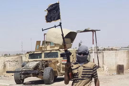 Lực lượng an ninh Iraq thu được một lượng tiền khổng lồ từ IS