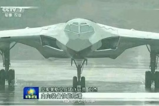 Máy bay ném bom tàng hình mới, Hong-20 hoặc H-20. Ảnh minh họa The Drive.