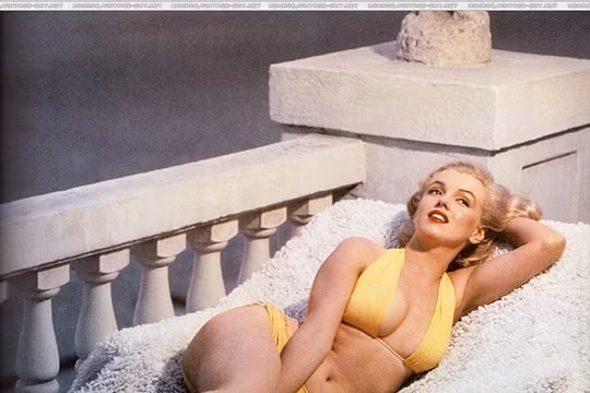 Nữ minh tinh hồng nhan bạc mệnh Marilyn Monroe - chuyện đời và ảnh nuy