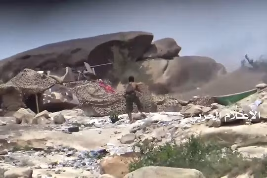 Các chiến binh Houthi tiến công trên chiến trường Ả rập Xê út. Ảnh minh họa South Front