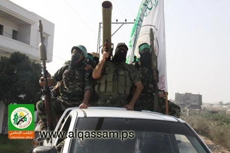 Những chiến binh Hồi giáo cực đoan với súng chống tăng RPG các loại