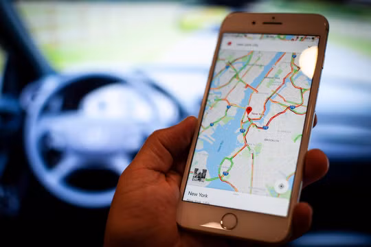 Google Maps cập nhật các tính năng mới cho Android và iPhone. Ảnh CNBC.