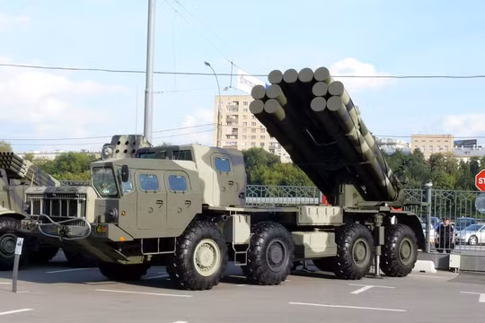 Tổ hợp pháo phản lực Tornador - S, ảnh Arms.ru