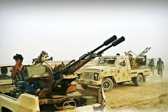 Video: Trận chiến trên đường cao tốc quốc tế Deir Ezzor