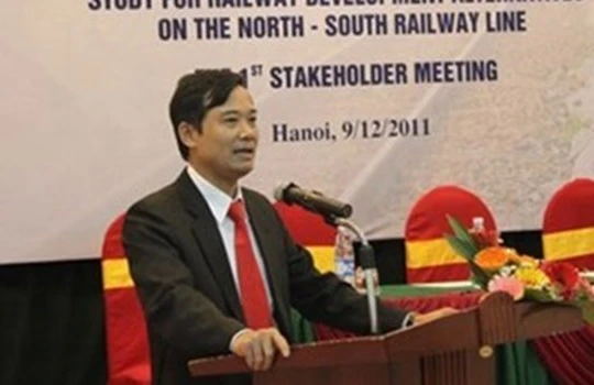 Trần Quốc Đông, nguyên Phó tổng giám đốc Tổng Công ty Đường sắt Việt Nam.