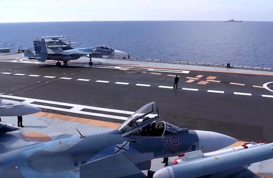 Trên tàu sân bay Đô đốc Kuznetsov ở Syria