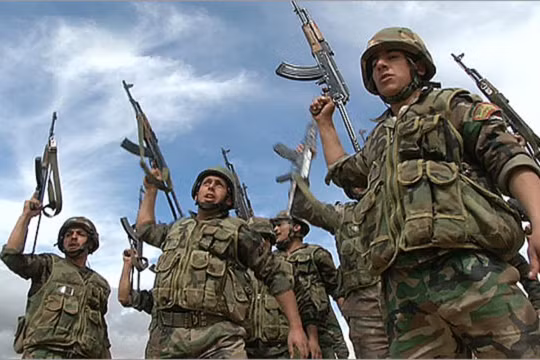 Cuộc tấn công của quân đội Syria trên vùng nông thôn Đông Ghouta (Video)