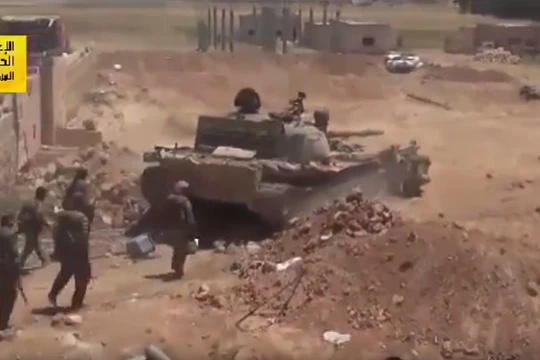 Lực lượng Tiger tấn công trên vùng nông thôn thành phố Raqqa