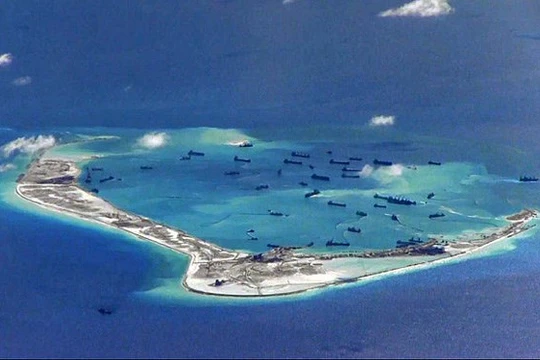 Ảnh Trung Quốc ồ ạt bồi đắp đảo, chụp từ trên máy bay trinh sát chống ngầm P-8A Mỹ