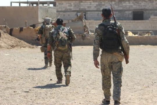 Lực lượng Dân chủ Syria tiến công ở Raqqa - ảnh video truyền thông người Kurd