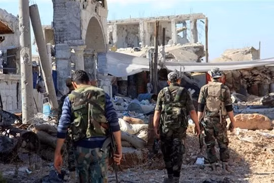 Quân đội Syria nỗ lực tấn công al-Nusra Front, Ahrar al-Sham và Jund al-Aqsa ở Nam Aleppo 