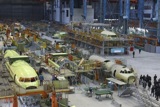 Khu lắp ráp máy bay của nhà máy sản xuất máy bay Antonov