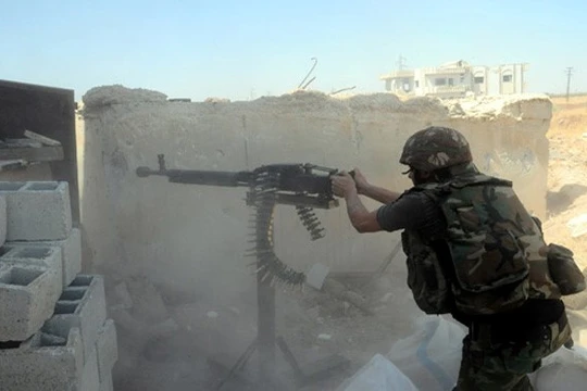 Binh sĩ Syria chiến đấu ở Deir Ezzor