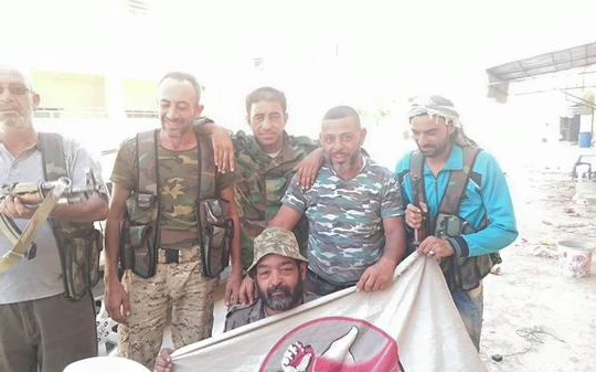 Lực lượng địa phương Syria đầy lùi dân quân người Kurd ở thành phố 