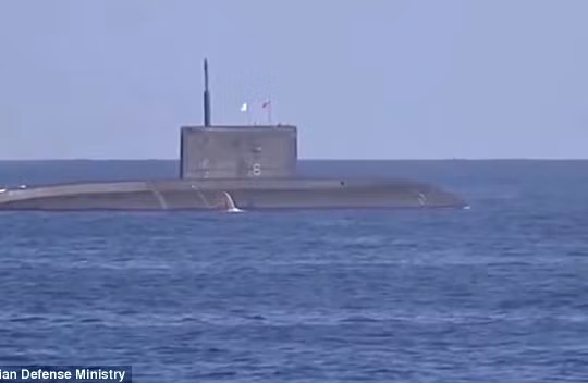 Tàu ngầm diesel - điện lớp Kilo “Rostov-on-Don” từng tấn công khủng bố IS bằng tên lửa 3M-54 Kalibr trên chiến trường Syria