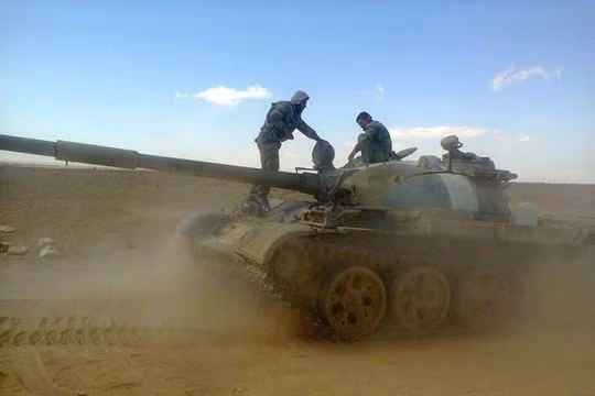 Xe tăng quân đội Syria trên chiến trường Aleppo (ảnh minh họa)