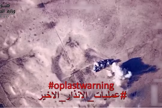 Quân đội Iraq pháo kích dữ dội vào chiến tuyến của IS. Ảnh minh họa video