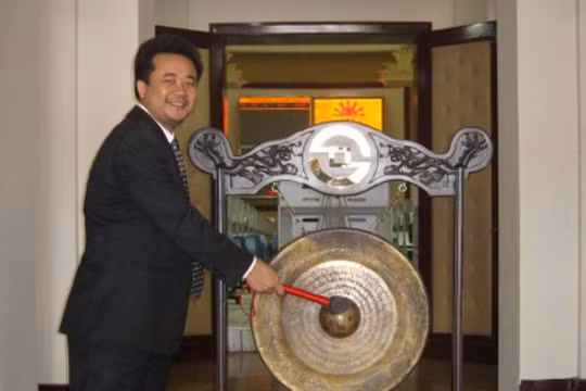 Nguyên Chủ tịch HĐQT JVC Lê Văn Hướng đang bị tạm giam để điều tra