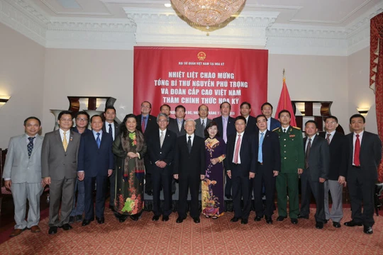 Ký kết 4 hiệp định tín dụng với WB ở Mỹ 