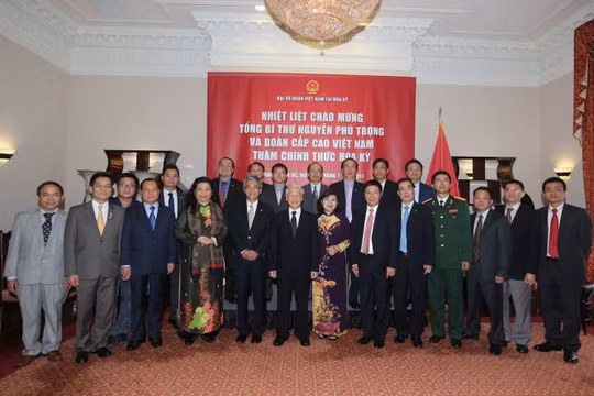 Ký kết 4 hiệp định tín dụng với WB ở Mỹ 