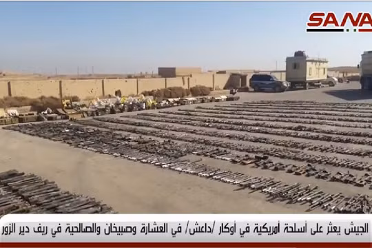 Kho vũ khí mà lực lượng Tiger thu giữ được trên chiến trường Deir Ezzor - ảnh minh họa video SANA