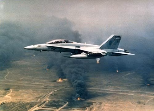 Bắt đầu từ ngày 26/3, liên quân do Saudi Arabia đứng đầu đã tiến hành không kích phiến quân Yemen (Ảnh minh họ