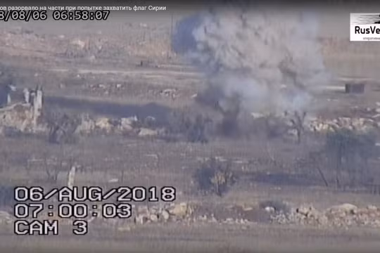 Vụ phục kích nhóm Al-Zinki của các tay súng khủng bố HTS trên khu vực chiến trường Idlib. Ảnh minh họa video Eusvesna