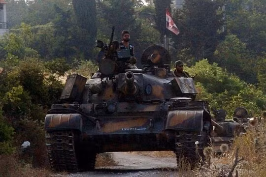 Hệ thống phòng thủ của phiến quân nổi dậy sụp đổ ở Latakia