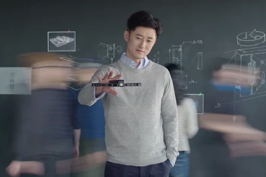 Hover Camera dành cho selfia cùng smartphone