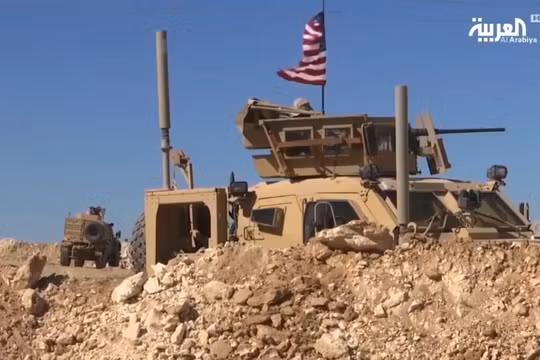Quân đội Mỹ tiếp tục duy trì sự hiện diên ở Syria bất chấp phản đối - anh minh họa từ video South Front