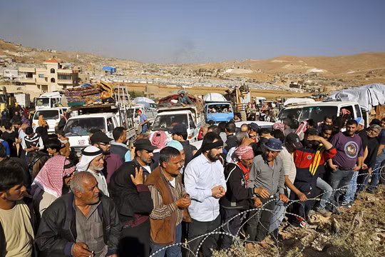 Những người di tản Syria bắt đầu trở về Đông Ghouta, ngoại ô Damascus