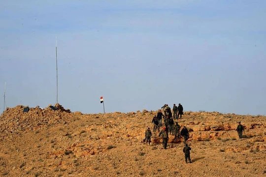 Quân đội Syria giành một đỉnh núi then chốt, tiến gần hơn đến Qaryatayn