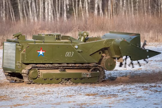 Các robots tấn công sẽ được biên chế vào quân đội và hải quân Nga 