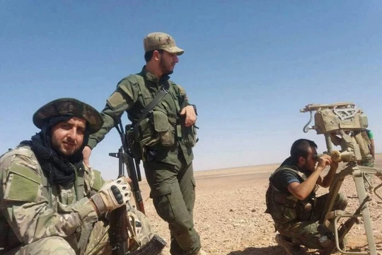 Các đơn vị quân đội Syria trên vùng sa mạc tỉnh Homs, Deir Ezzor - ảnh minh họa Masdar News