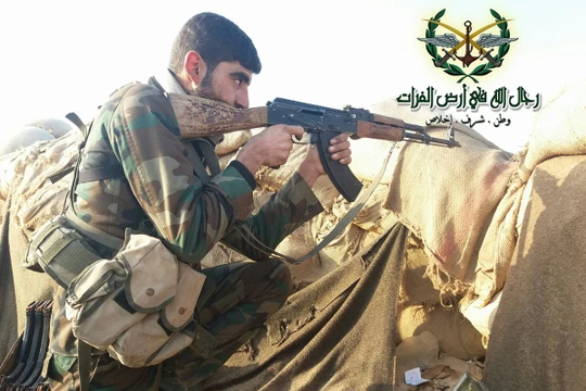 Binh sĩ quân đội Syria trên chiến trường Deir ezZor