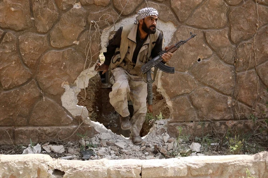 Tình hình nguy kịch ở Đông Ghouta, các nhóm cực đoan đánh nhau