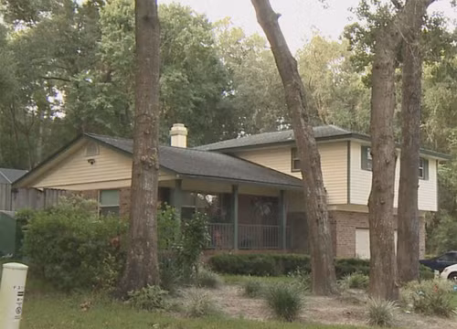 Nhà của nghi phạm Joshua Ryne Goldberg ở bang Florida, Mỹ. Ảnh: firstcoastnews