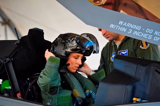 Quân đội Mỹ không thống nhất về việc đã "hoàn thành thử nghiệm" tiêm kích F-35