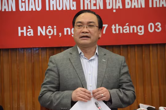 Bí thư Thành ủy Hoàng Trung Hải cảnh báo giao thông trên địa bàn Hà Nội đang ở mức báo động.