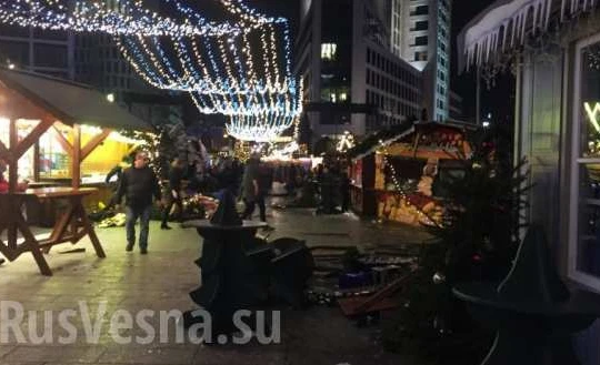 Khủng bố ở Berlin, hàng chục người thiệt mạng và bị thương