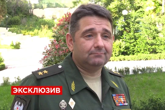 UAZ không thay đổi thiết kế xe vì tướng Nga quá lực sĩ