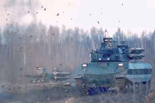 Xe thiết giáp robot Nga tham gia diễn tập bắn đạn thật. Ảnh minh họa video Bộ quốc phòng Nga