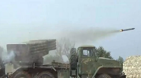 Quân đội Syria pháo kích trên chiến trường Hama, Aleppo, Latakia, Idlib.