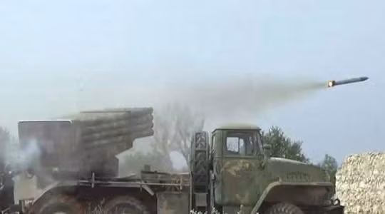 Quân đội Syria pháo kích trên chiến trường Hama, Aleppo, Latakia, Idlib.