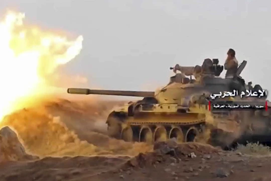 Quân đội Syria tấn công trên vùng ngoại ô thành phố Al-Bukamal - ảnh minh họa Masdar News