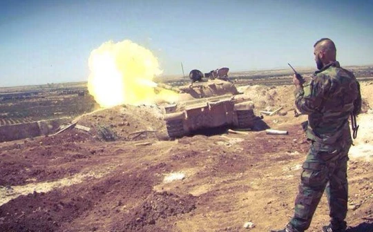 Lực lượng tinh nhuệ Tiger bắt đầu tấn công về hướng Đông Aleppo