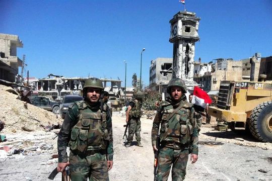 Lữ đoàn 102 Vệ binh Cộng hòa đánh chiếm thị trấn chiến lược Deir Al-'Assafir