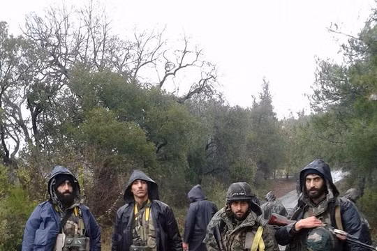 Lực lượng đặc nhiệm quân đội Syria giành được làng Saraf, Bắc Latakia