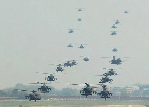 hỏa thuận bán 24 trực thăng Apache cho Qatar là một trong những thỏa thuận bán khí tài quân sự lớn nhất của Mỹ trong năm 2014