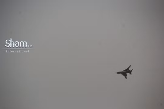 Không quân Nga – Syria không kích Qaryatayn, chuẩn bị tấn công